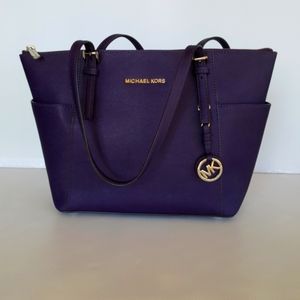 Michael kors purple jet set tote